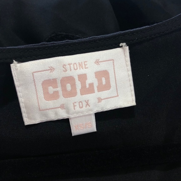 Stone Cold Fox Friar Long Sleeve Lace/Silk Gown - Picture 11 of 11